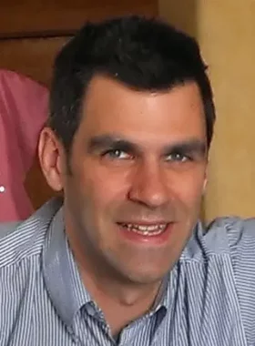 Dr Nicolas Lucas Gynécologue (35)